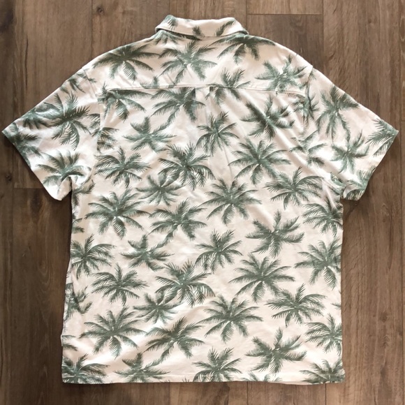 NWOT! - AMERICAN EAGLE OUTFITTERS 100% Cotton Short Sleeve Button Down - Picture 7 of 10